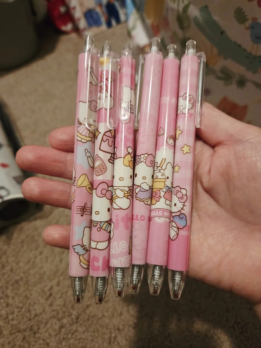 Sanrio Hello Kitty Pink Character Ballpoint Pen Set